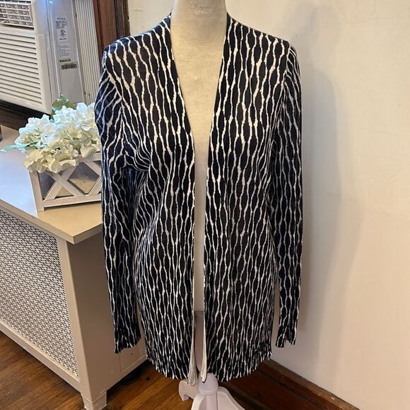 Loft blue white patterned long sleeve open cardigan Size M New - Picture 2 of 10